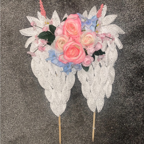 HandmadeMade Angel Wing Wreath